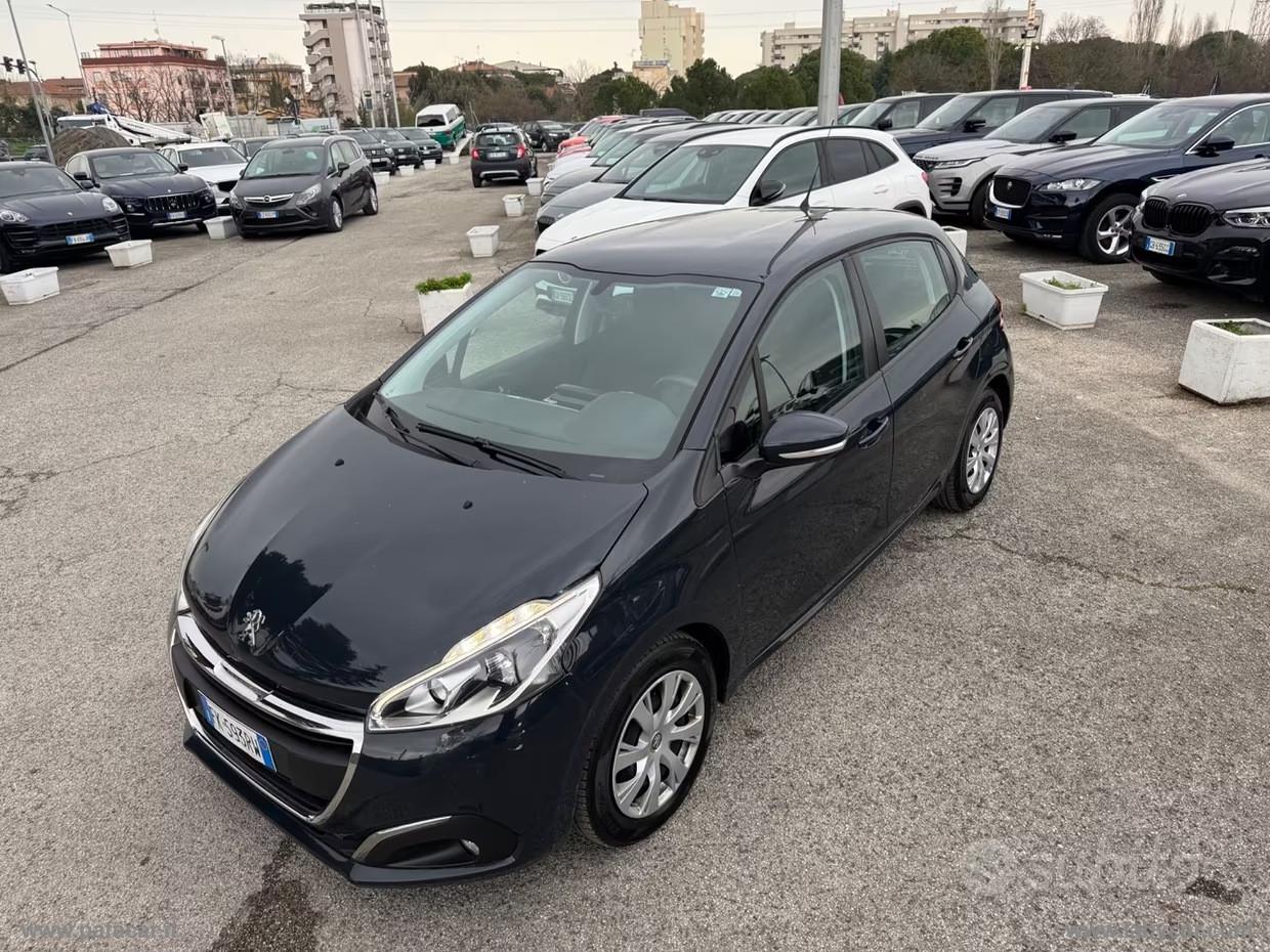 PEUGEOT 208 PureTech 82 5p. GPL Allure
