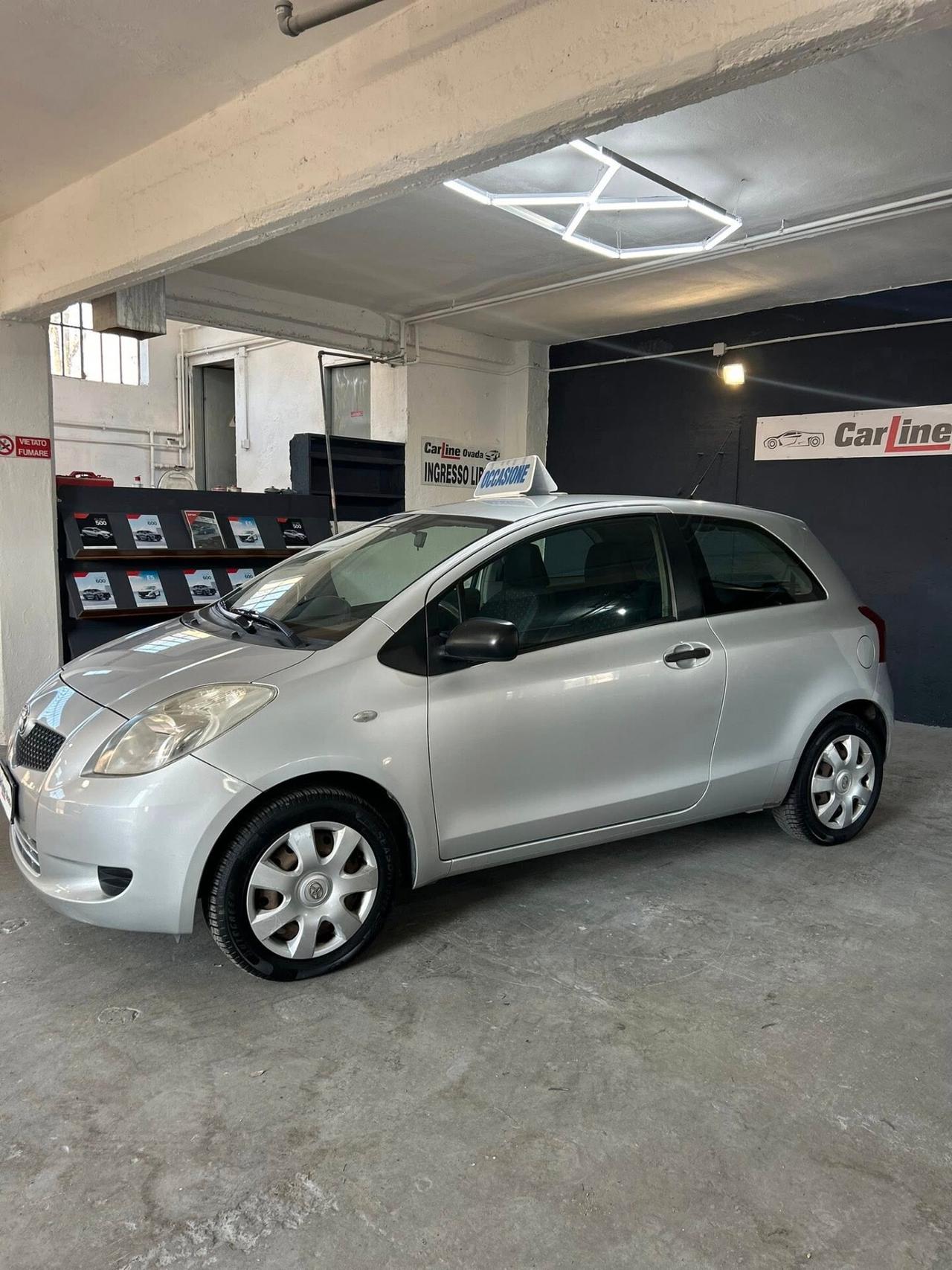Toyota Yaris 1.0 -2008 FRIZIONE NUOVA