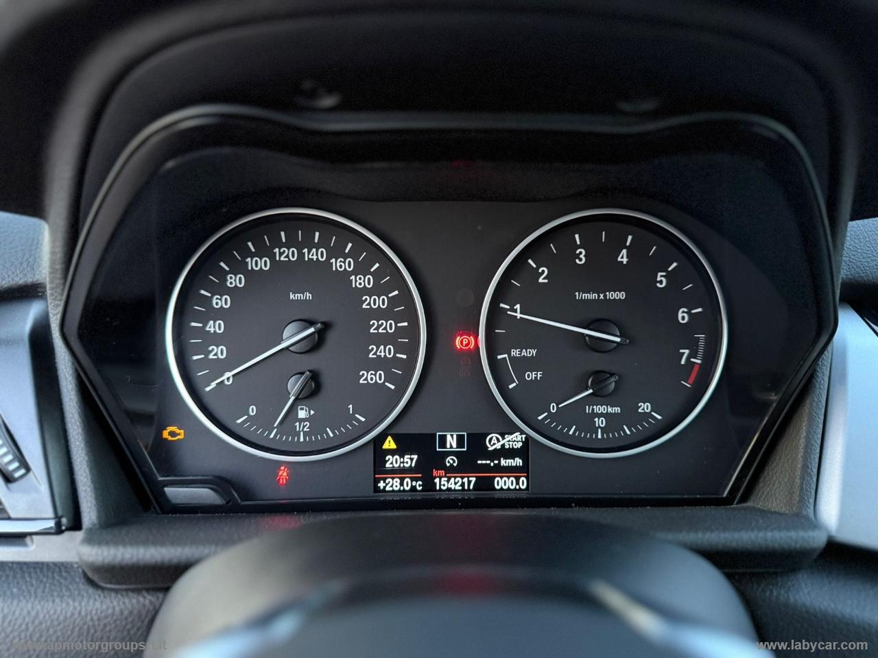 BMW 216i Active Tourer Luxury NEOPATENTATI