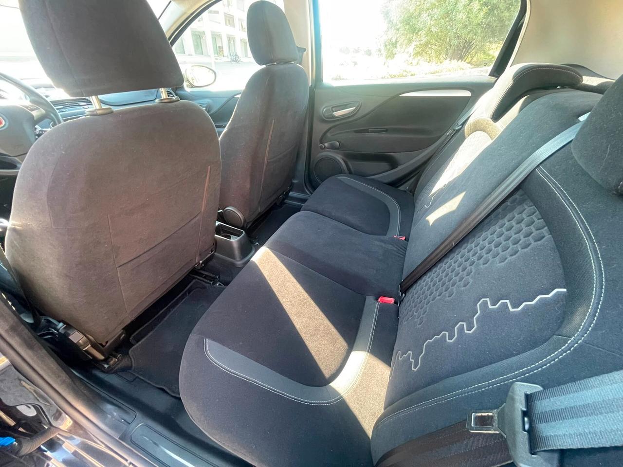 Fiat Punto 1.4 8V 5 porte Natural Power Street