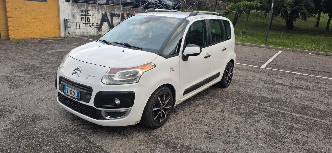 Citroen C4 Picasso White