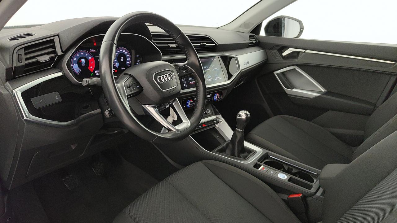 AUDI Q3 II 2018 - Q3 35 1.5 tfsi Business