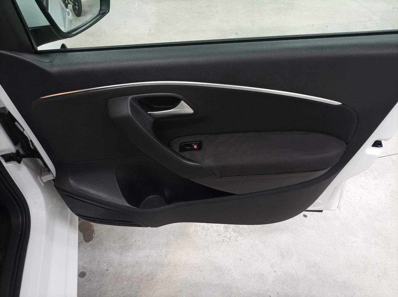 Volkswagen Polo 1.4 TDI 5p. CV 90 Comfortline BlueMotion Technology 06/2015