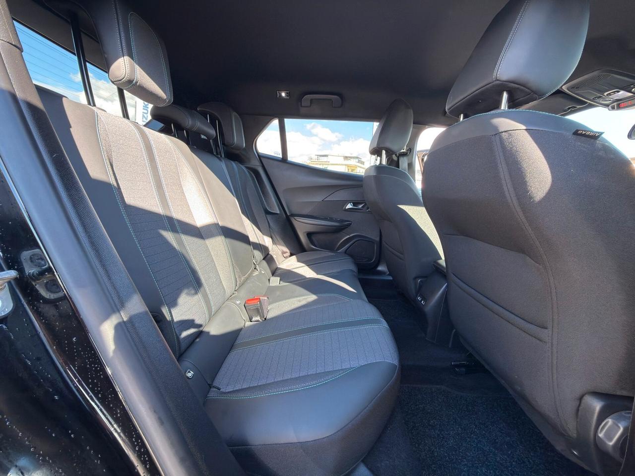 Peugeot 2008 BlueHDi 130 S&S EAT8 Allure