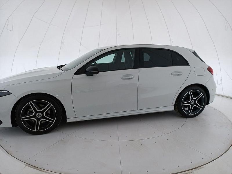 Mercedes-Benz Classe A - W177 2023 A 180 d AMG Line Advanced Plus auto
