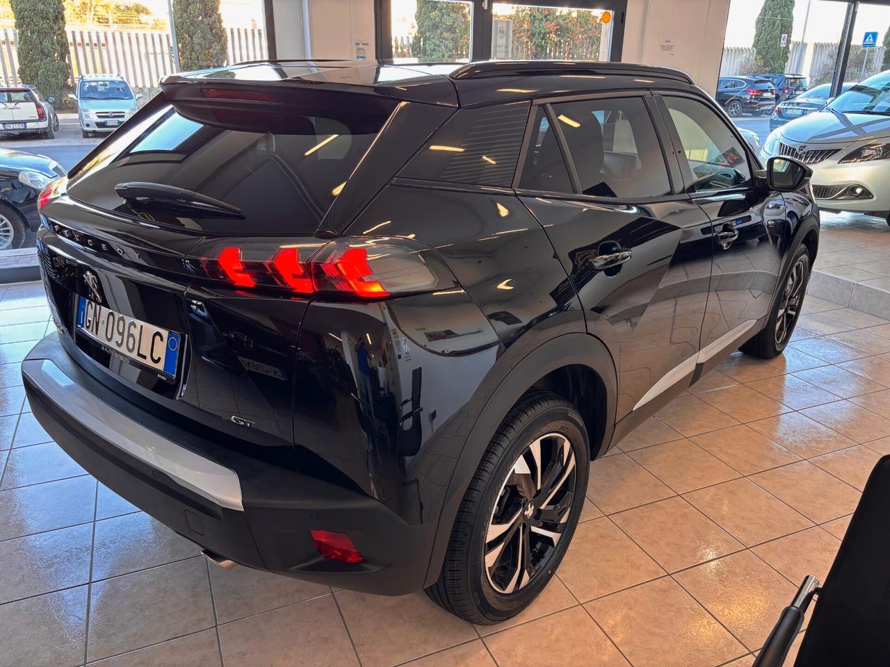 Peugeot 2008 1.5 BlueHDi 130cv S&S EAT8 GT