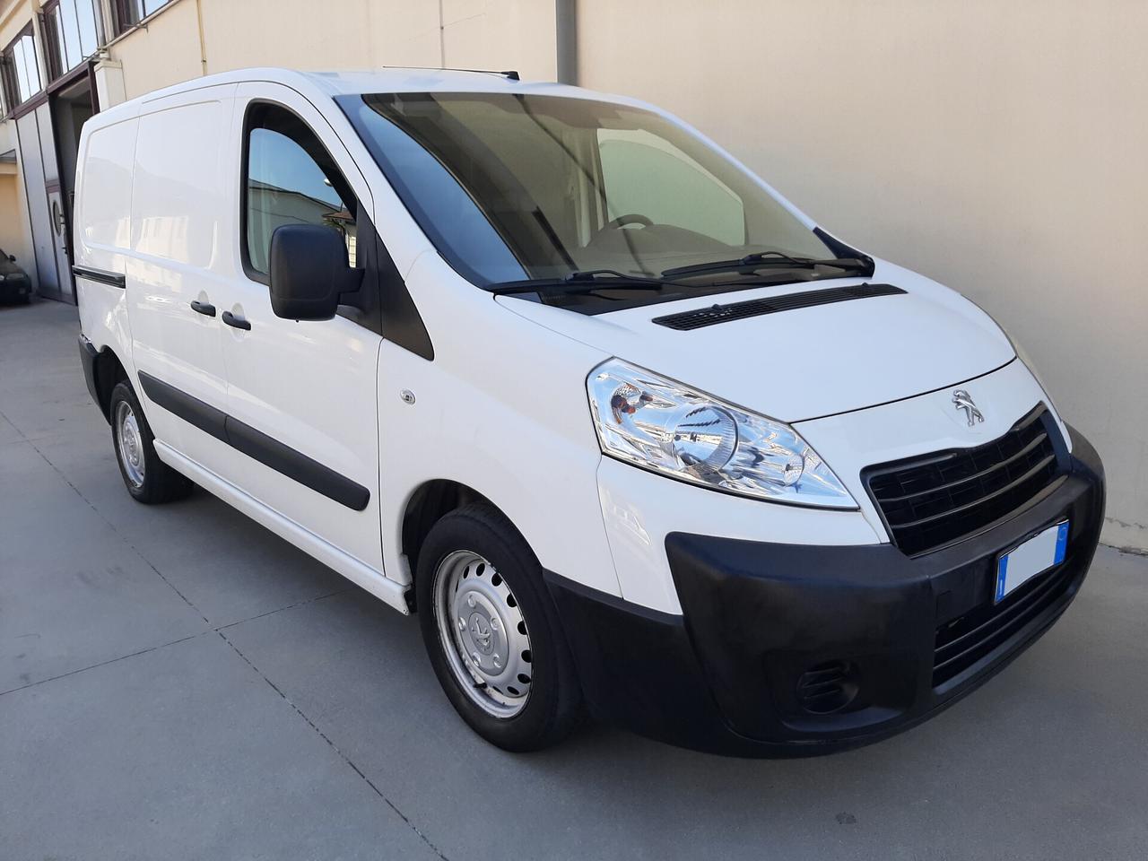 Peugeot Expert 2.0 HDi 128cv