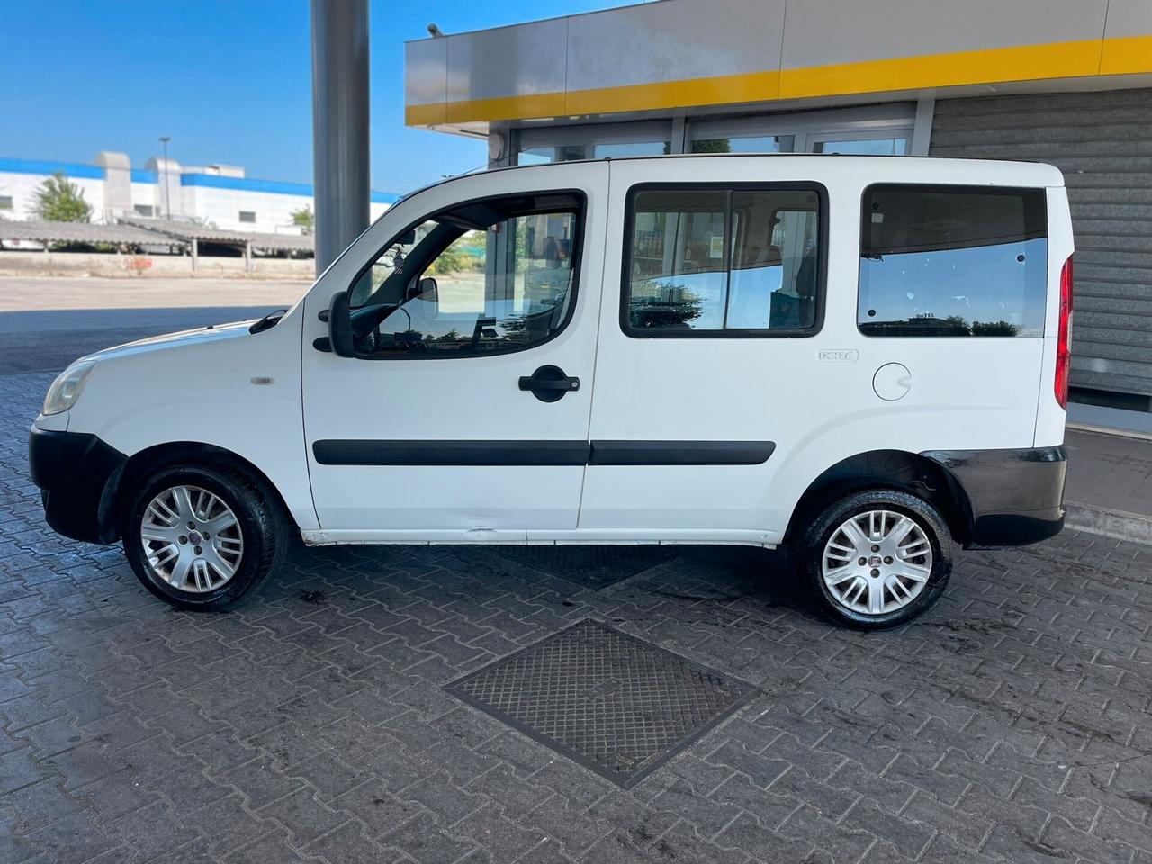FIAT DOBLO 1.3 MULTIJET 2008 12 MESI DI GARANZIA