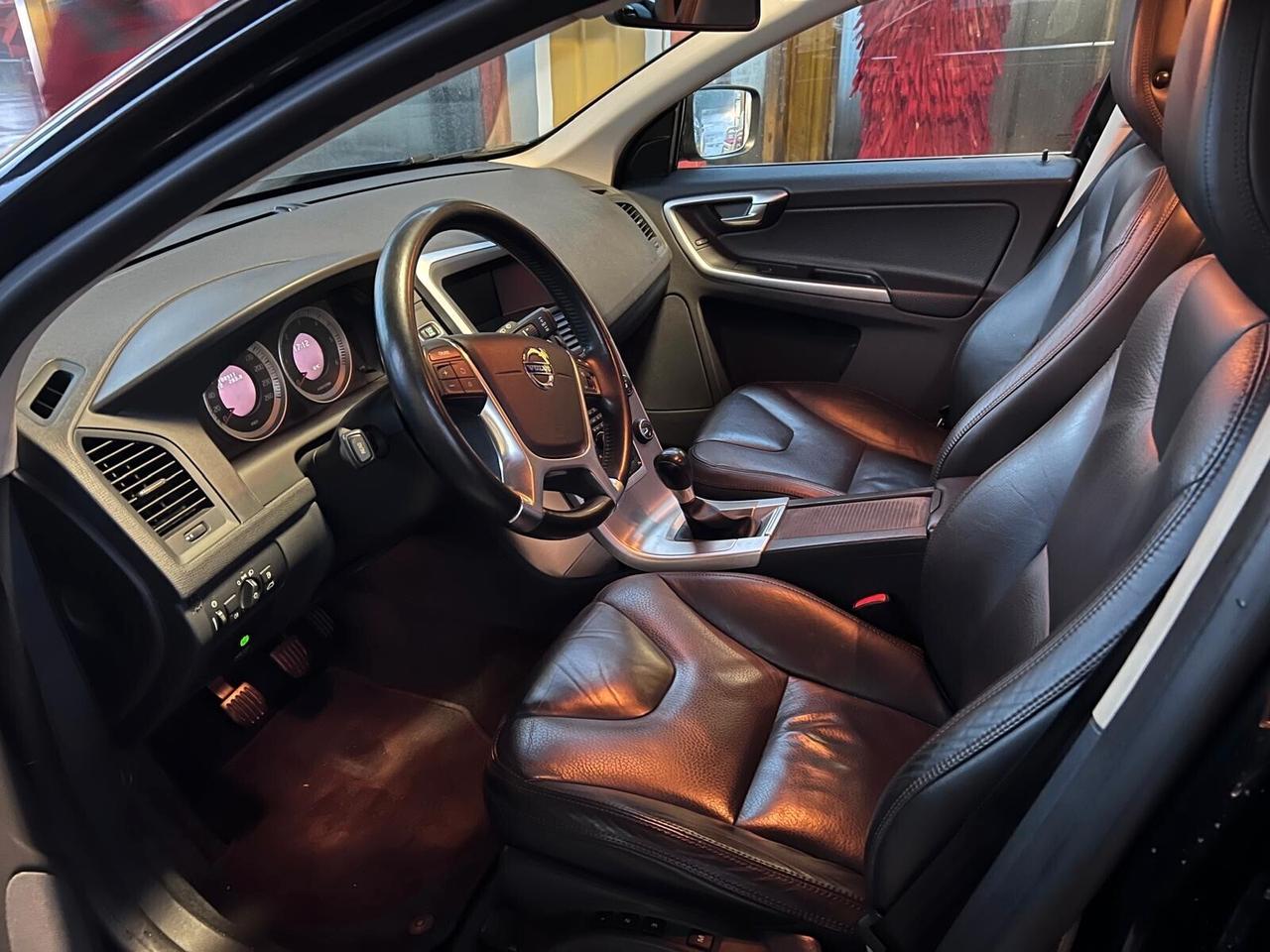 Volvo XC 60 XC60 DRIVe Momentum