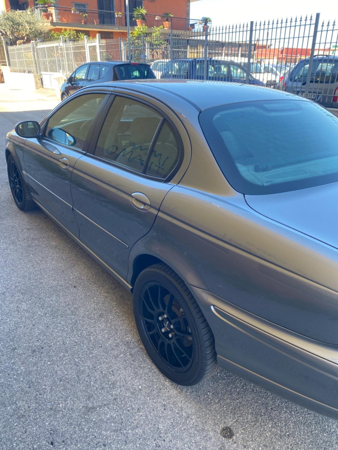 Jaguar X-Type 2.0D Anno 2004 Asi TAGLIANDATA