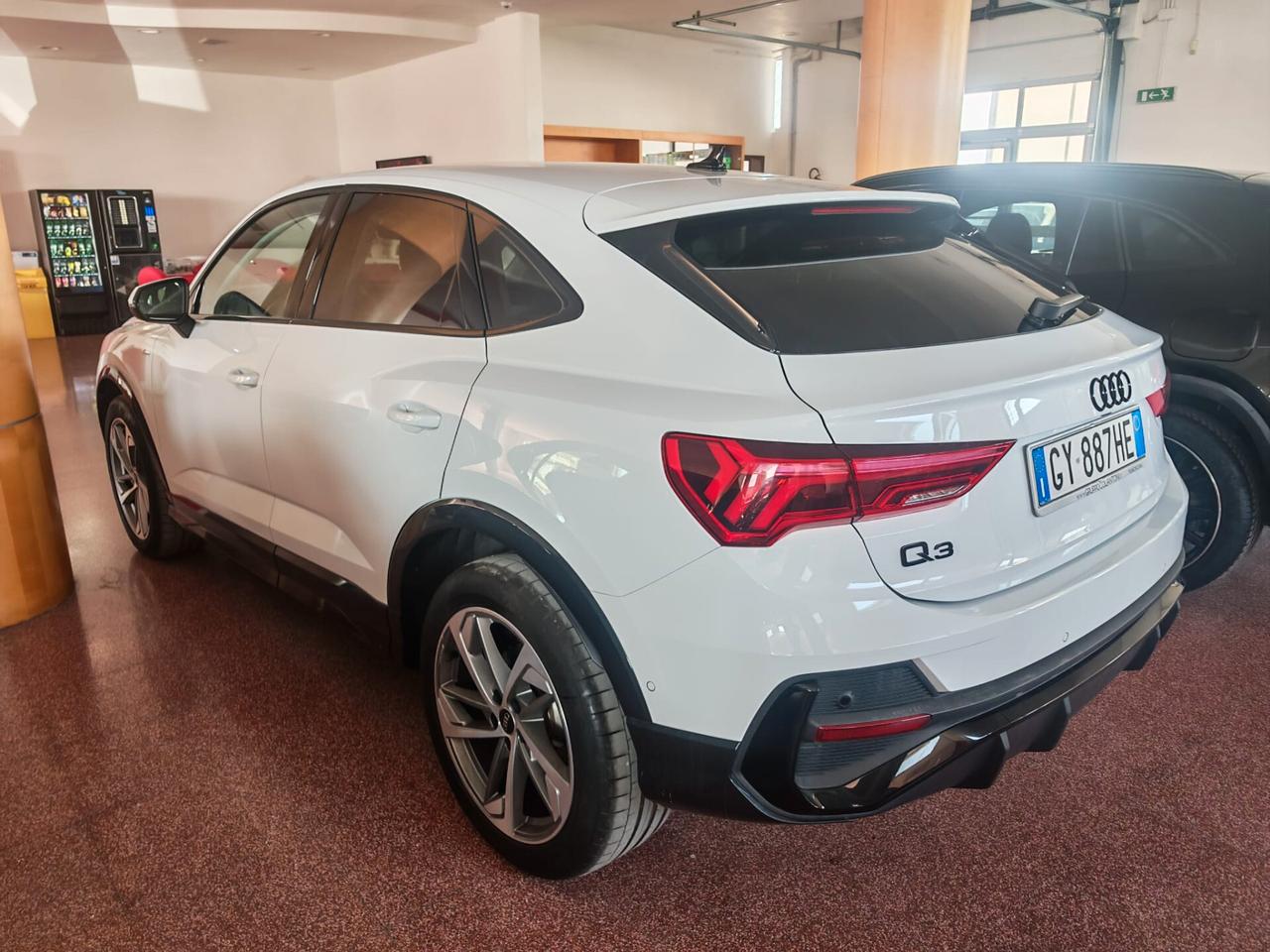 Audi Q3 SPB 35 TFSI e S tronic line edition