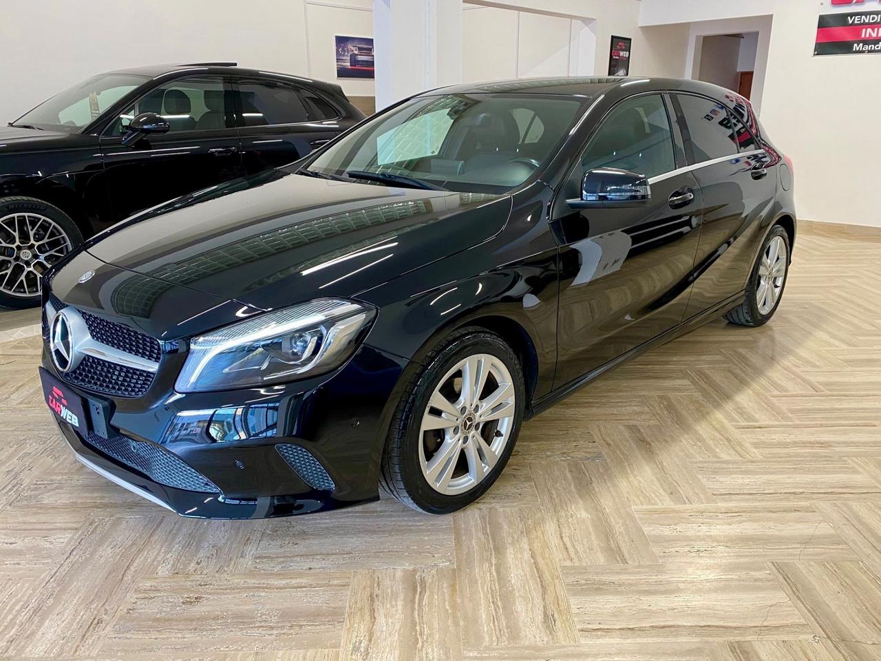 MERCEDES A180 110CV Sport NAVY 2016