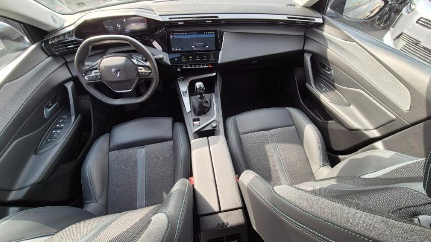 Peugeot 308 PureTech Turbo 130 S&S Allure- 2024