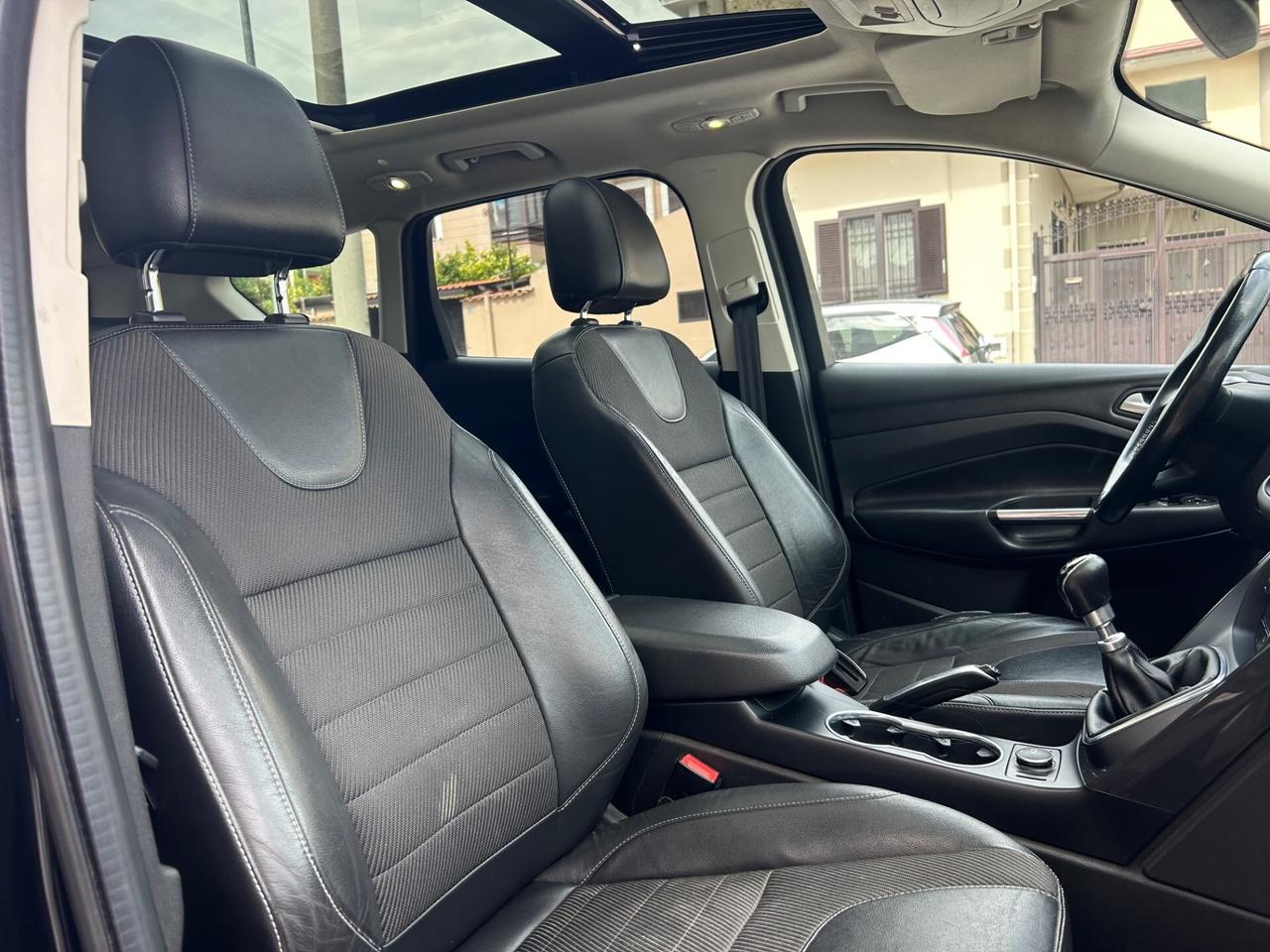 Ford Kuga 2.0 TDCI 120 CV S&S 2WD Titanium