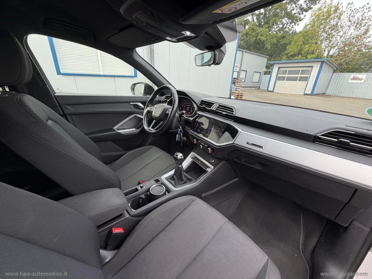 AUDI Q3 SPORTBACK 2.0TDI S-LINE