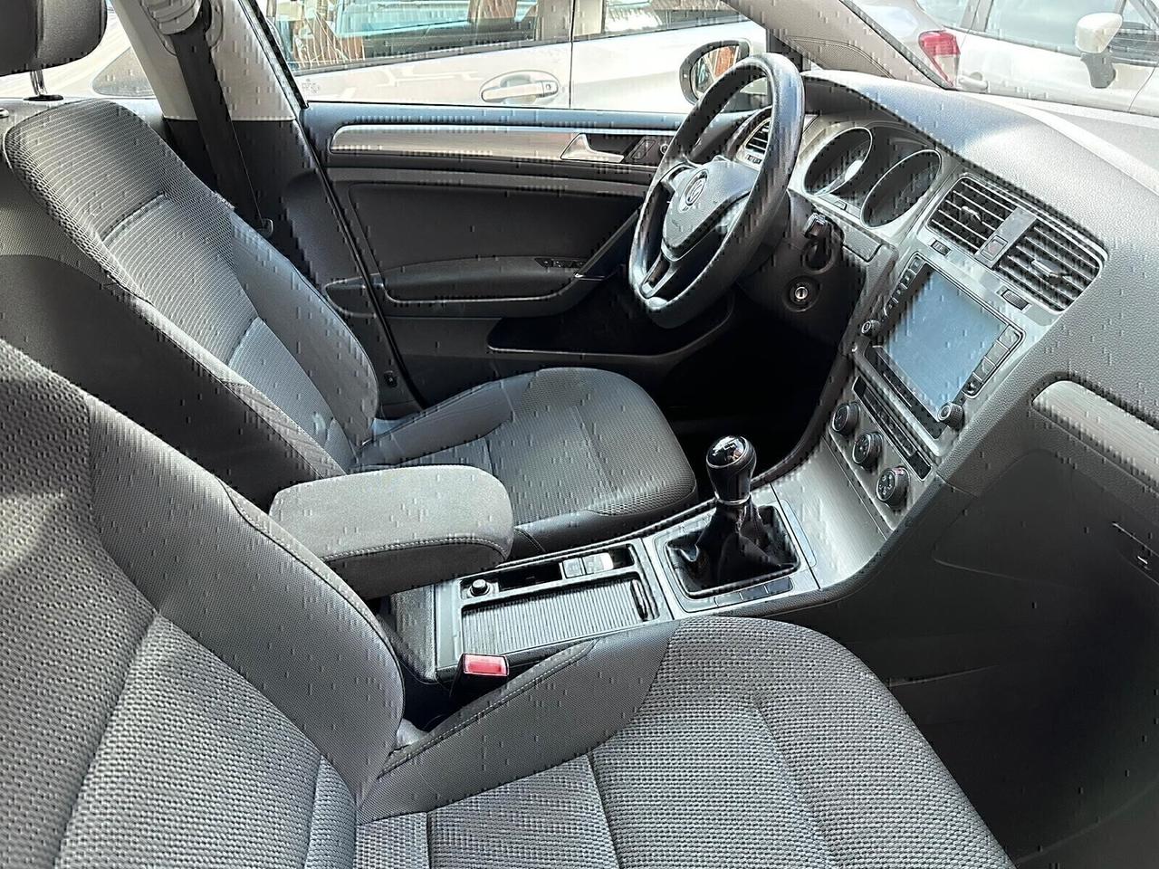 Volkswagen Golf Variant 1.6 TDI 105 CV Highline BlueMotion LIBRETTO TAGLIANDI VW