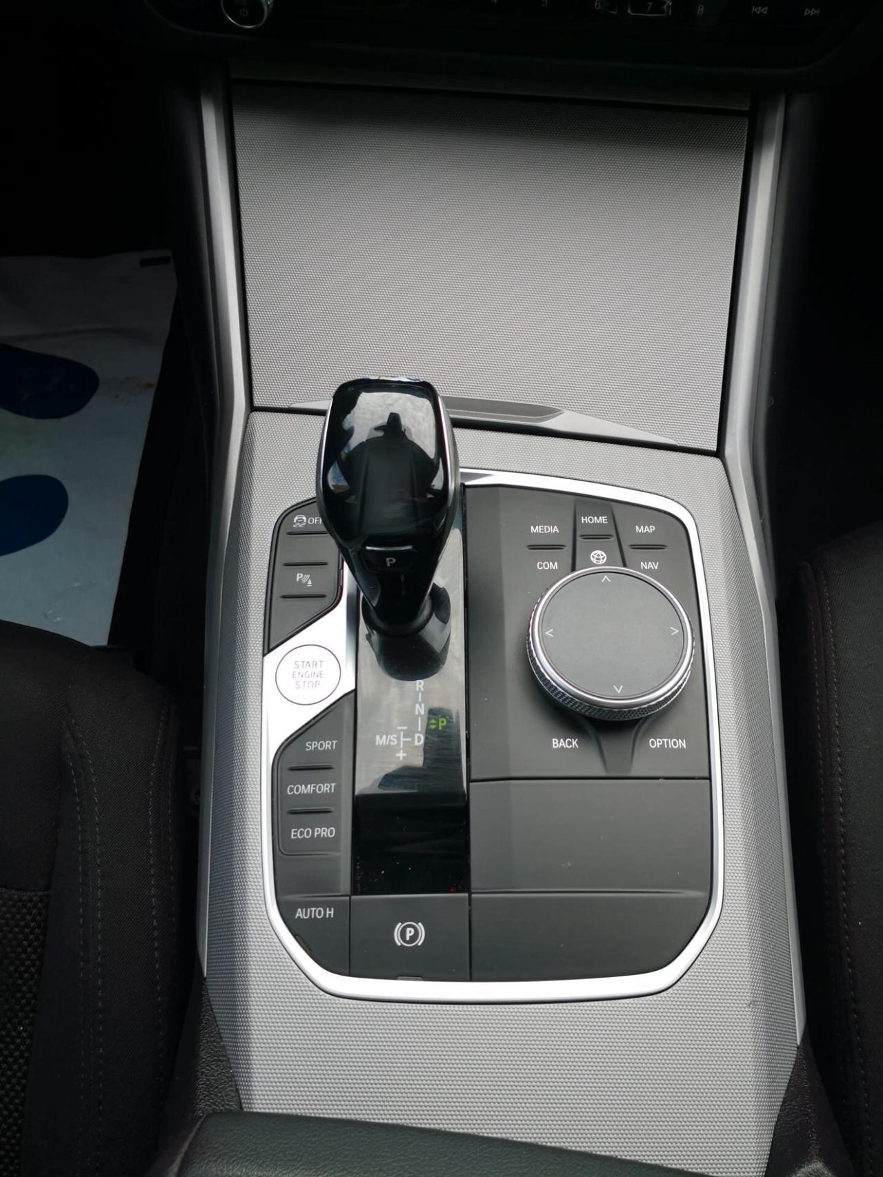 Bmw 320d MHEV Touring ***CAR PLAY***NAVI***BAGAGLIAIO ELETTRICO***