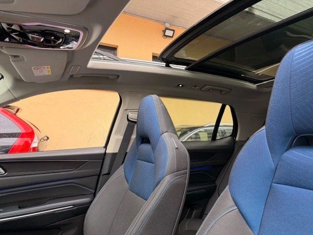 LYNK & CO 01 PHEV TETTO PANORAMICO