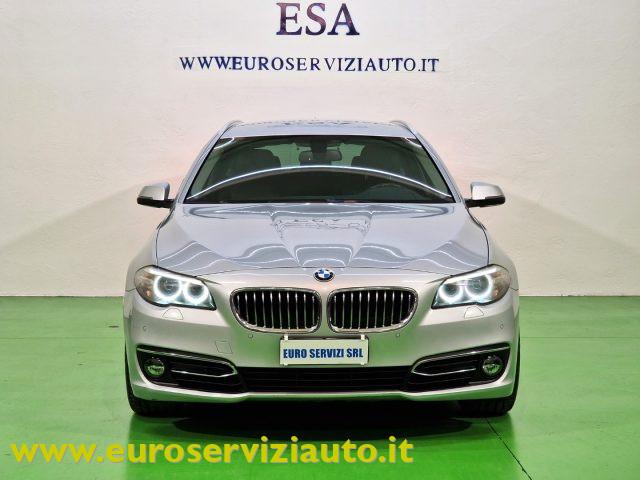 BMW 530 d xDrive 249CV Touring Luxury