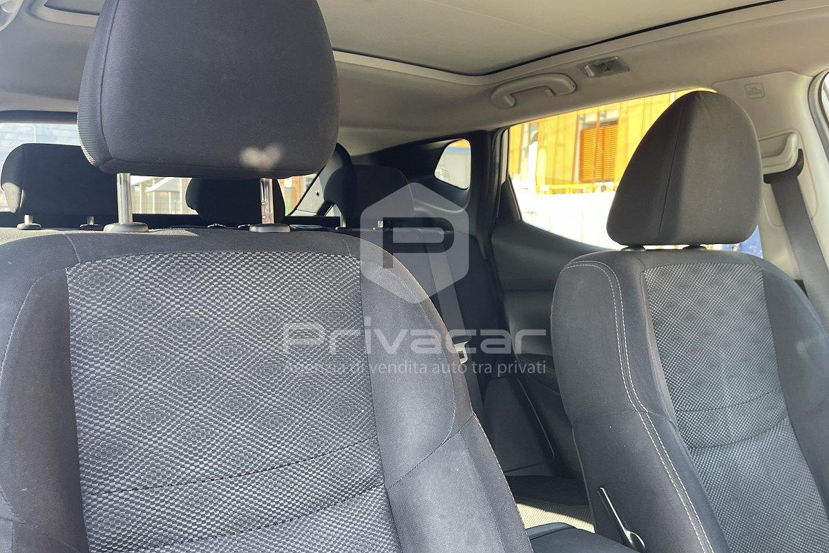NISSAN Qashqai 1.5 dCi N-Connecta