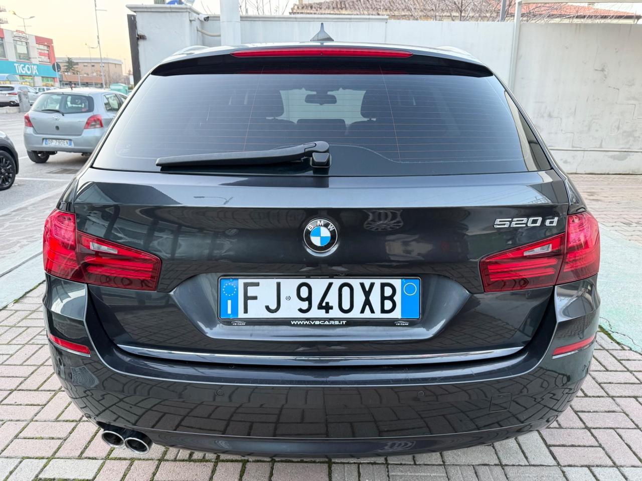 Bmw 520d Touring Luxury - GARANZIA