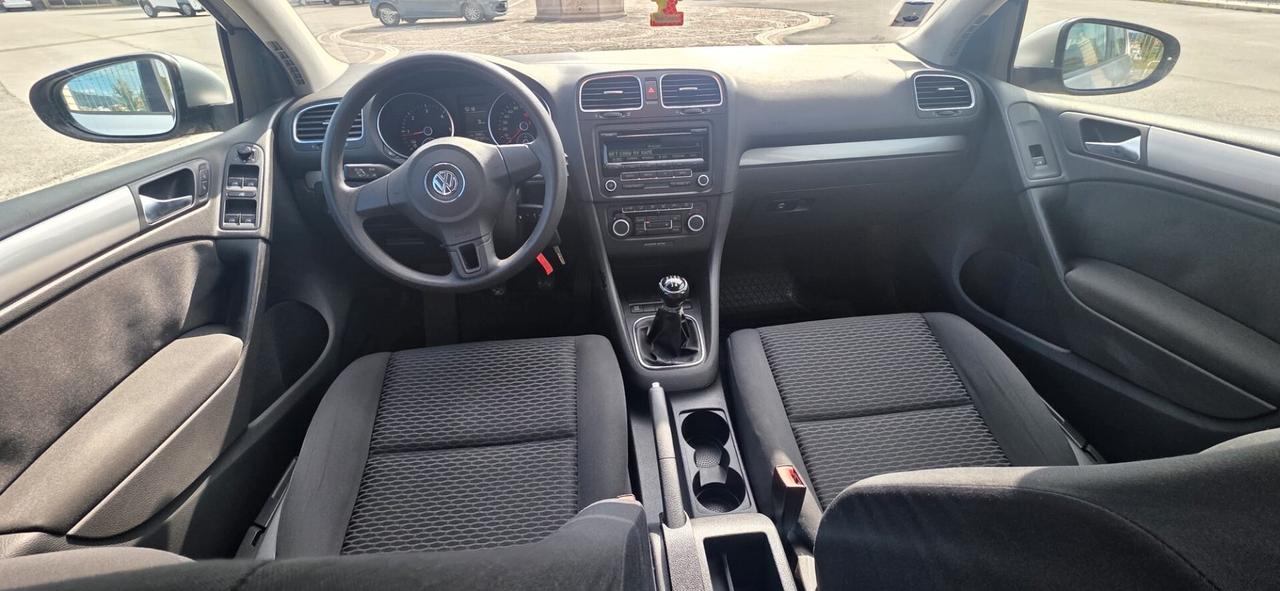 Volkswagen Golf 1.6 TDI DPF 5p. Highline