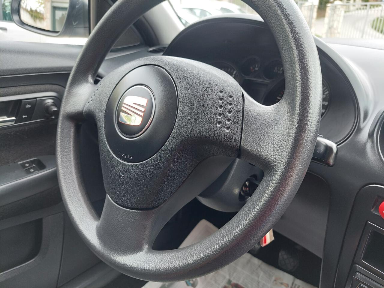 Seat Ibiza 1.2 12V 5p. Reference