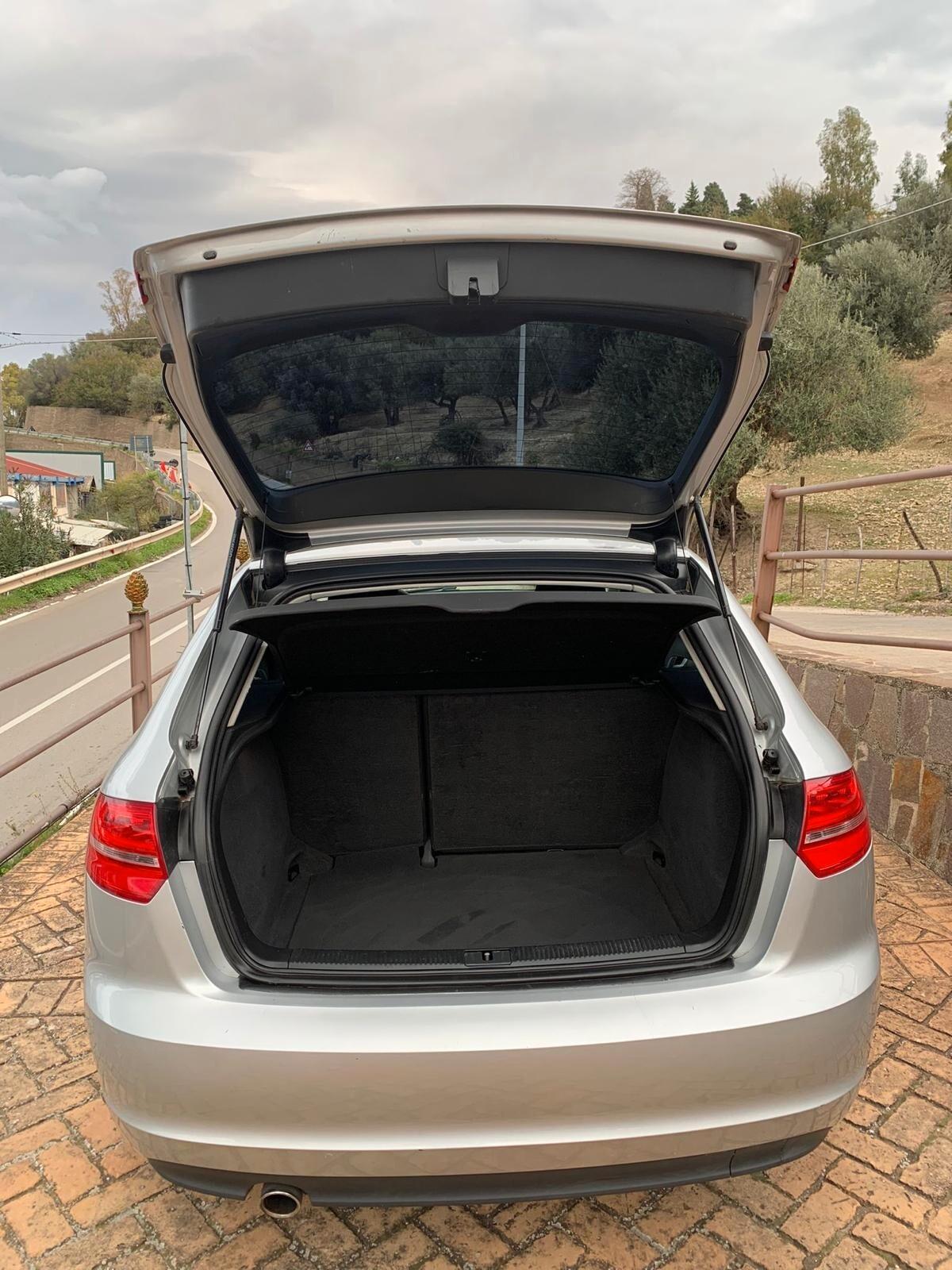 Audi A3 1.6 TDI 90 CV CR F.AP. Attraction