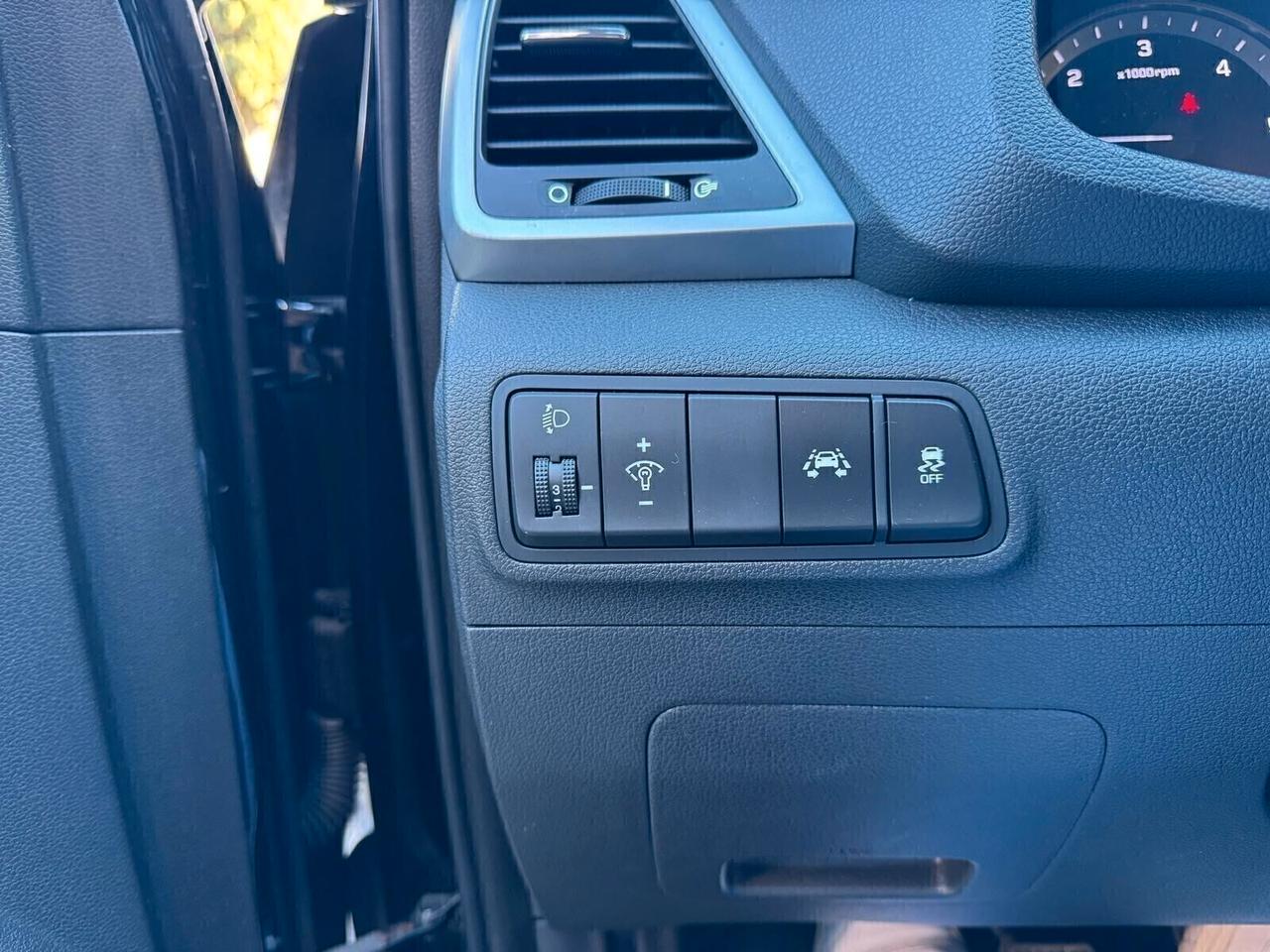 HYUNDAI TUCSON 1.7 CRDi XPOSSIBLE KM 76.000 UNIPROP.