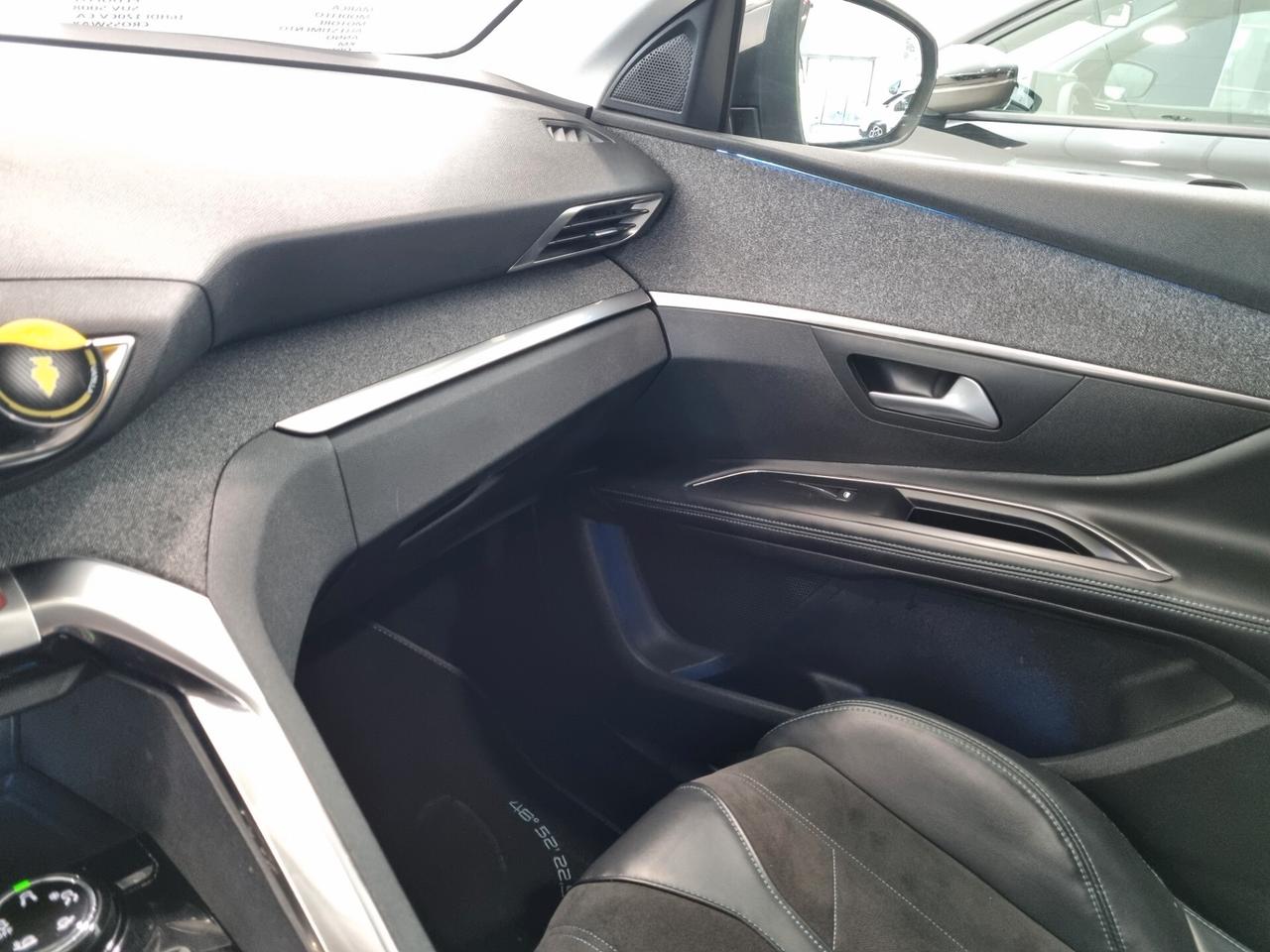 Peugeot 5008 BlueHDi 120 S&S EAT6 Crossway 7 posti