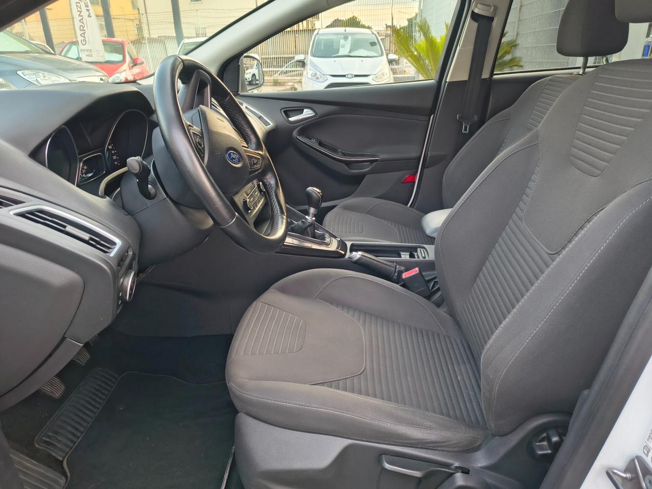 FORD FOCUS 1.5 DIESEL UNICOPROPRIETARIO TITANIUM