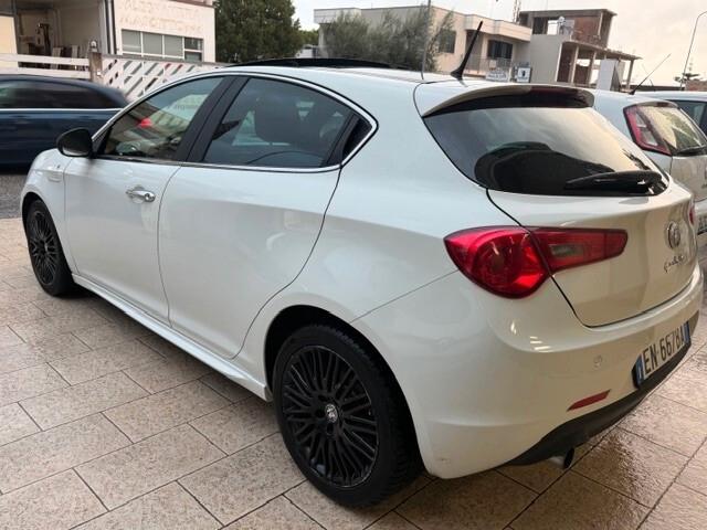 Alfa Romeo Giulietta 1.6 JTDm-2 105 CV Exclusive ok neop