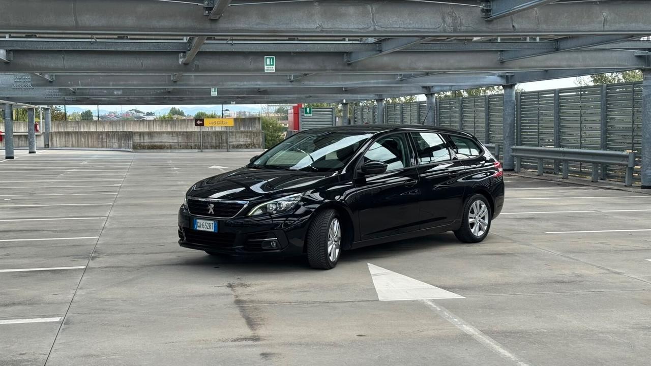 Peugeot 308 BlueHDi 130 S&S SW GT Line