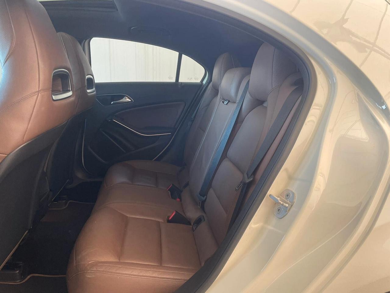 Mercedes-benz A 180 160 d Automatic Sport AMG