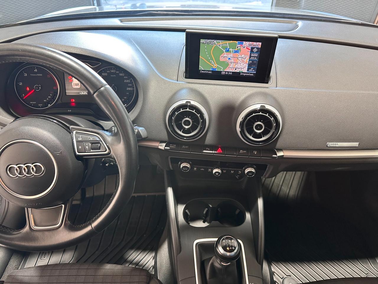 Audi A3 SPB 1.6 TDI 110cv – NAVI – FULL – DA VETRINA