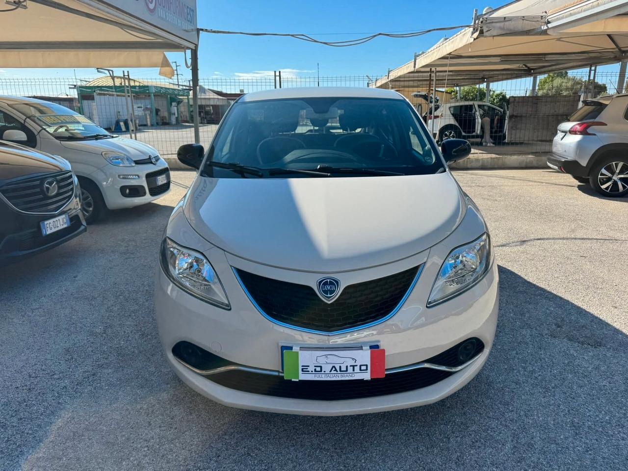 LANCIA YPSILON 1.2 BENZINA E GPL ECOCHIC UNICO PROPRIETARIO