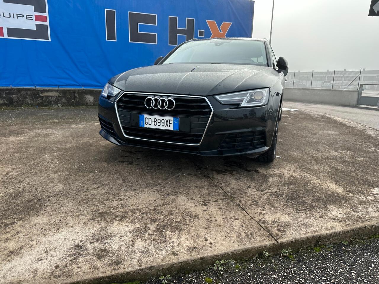 Audi A4 2.0 TDI 150 CV ultra Business Sport