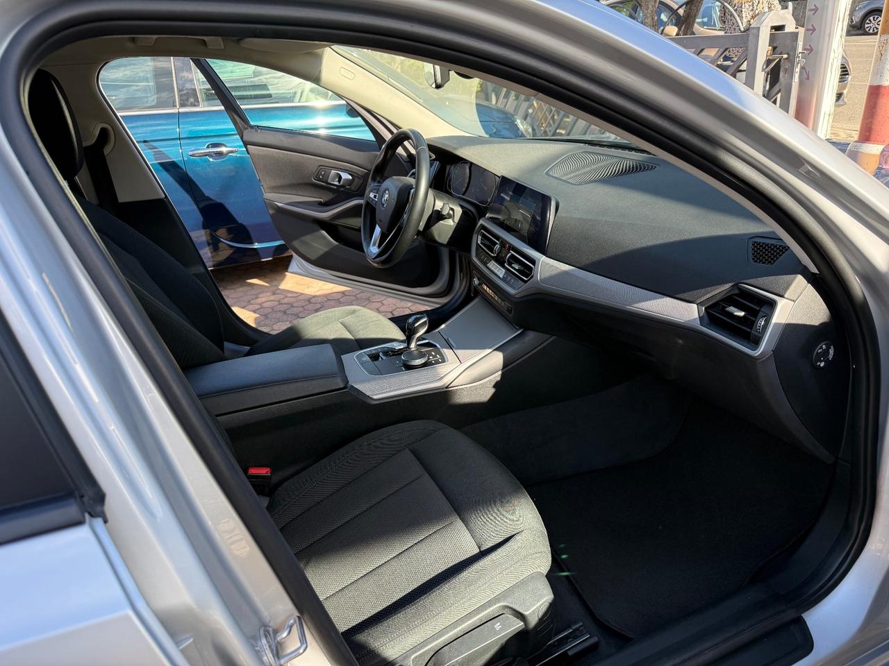 Bmw 318 318d 48V Touring Business Advantage