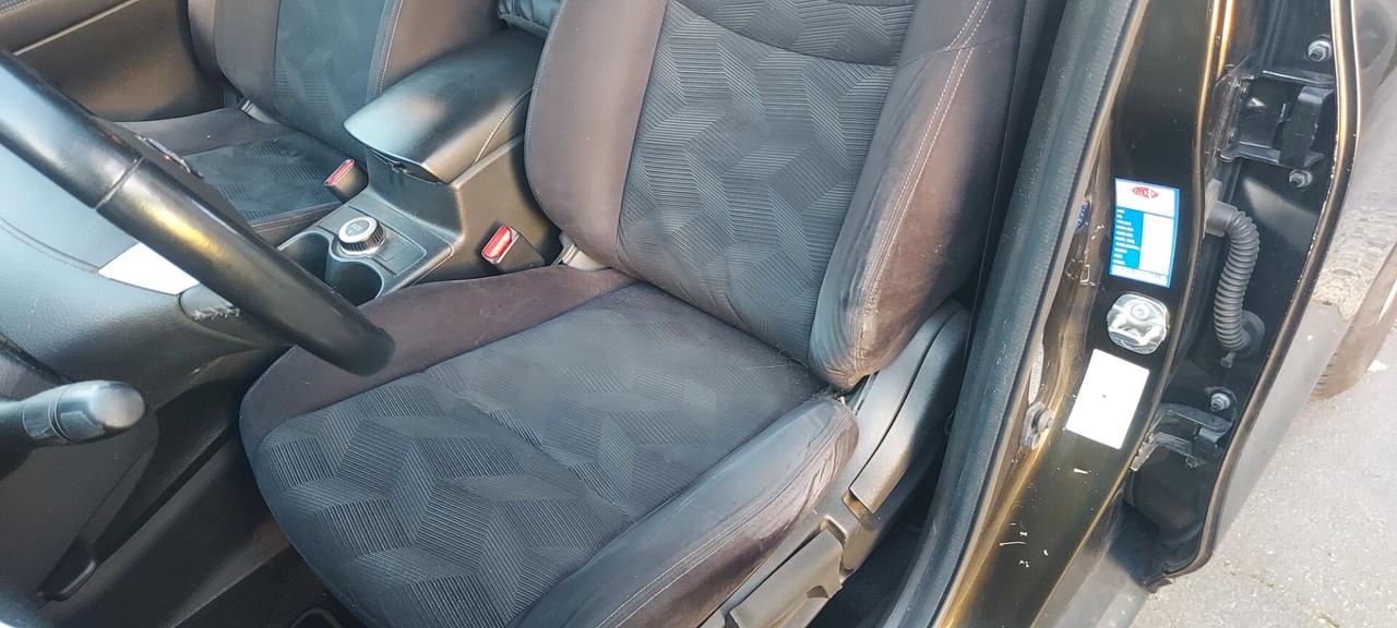 Nissan X-Trail 1.6 dCi 4WD Tekna