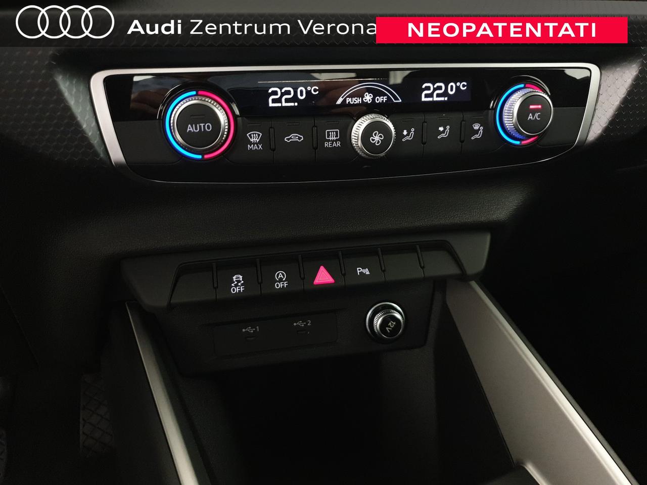 Allstreet 30TFSI 116CV Identity Contrast