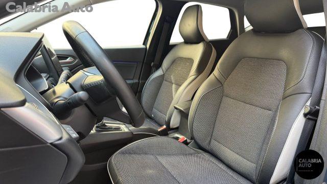 RENAULT Captur Full Hybrid E-Tech 145 CV Techno