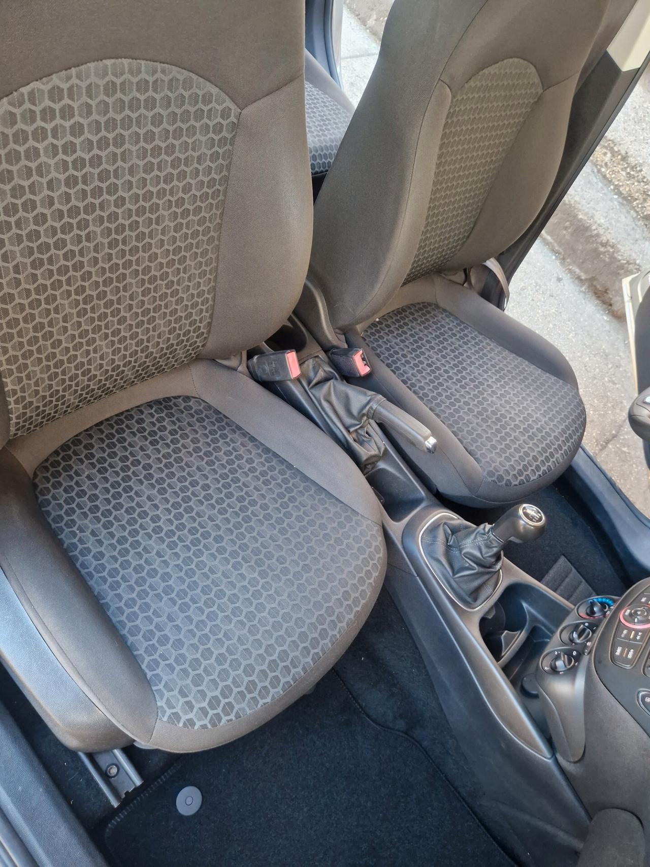 Opel Corsa 1.4 GPL Tech 5 porte Advance 66KW NEOPATENTATI