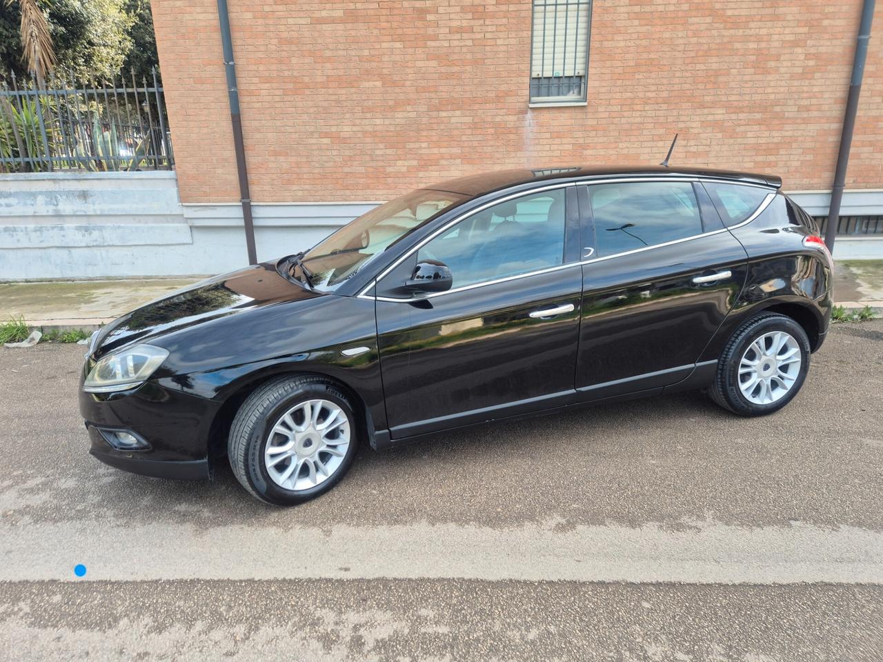 Lancia Delta 1.6 MJT 120cv Business 2014