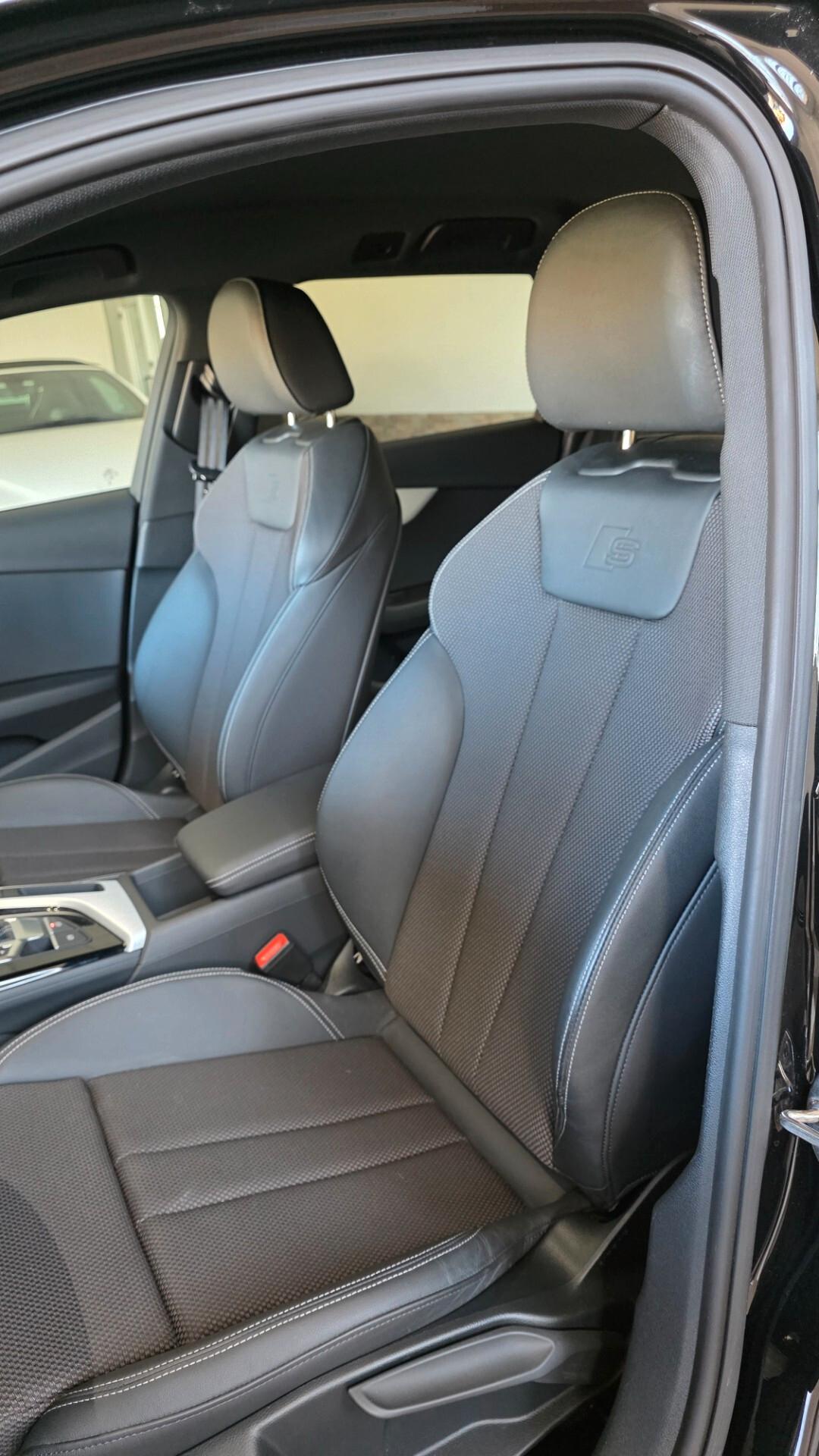 Audi A4 Avant 40 TDI S tronic line edition