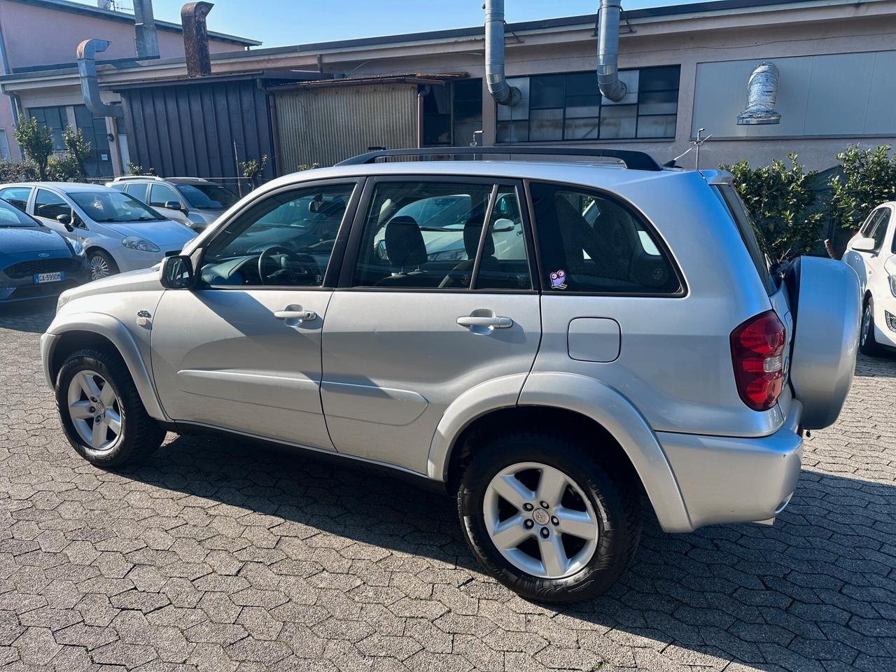 Toyota RAV 2.0 Tdi D-4D cat 5 porte Sol*CERCHI
