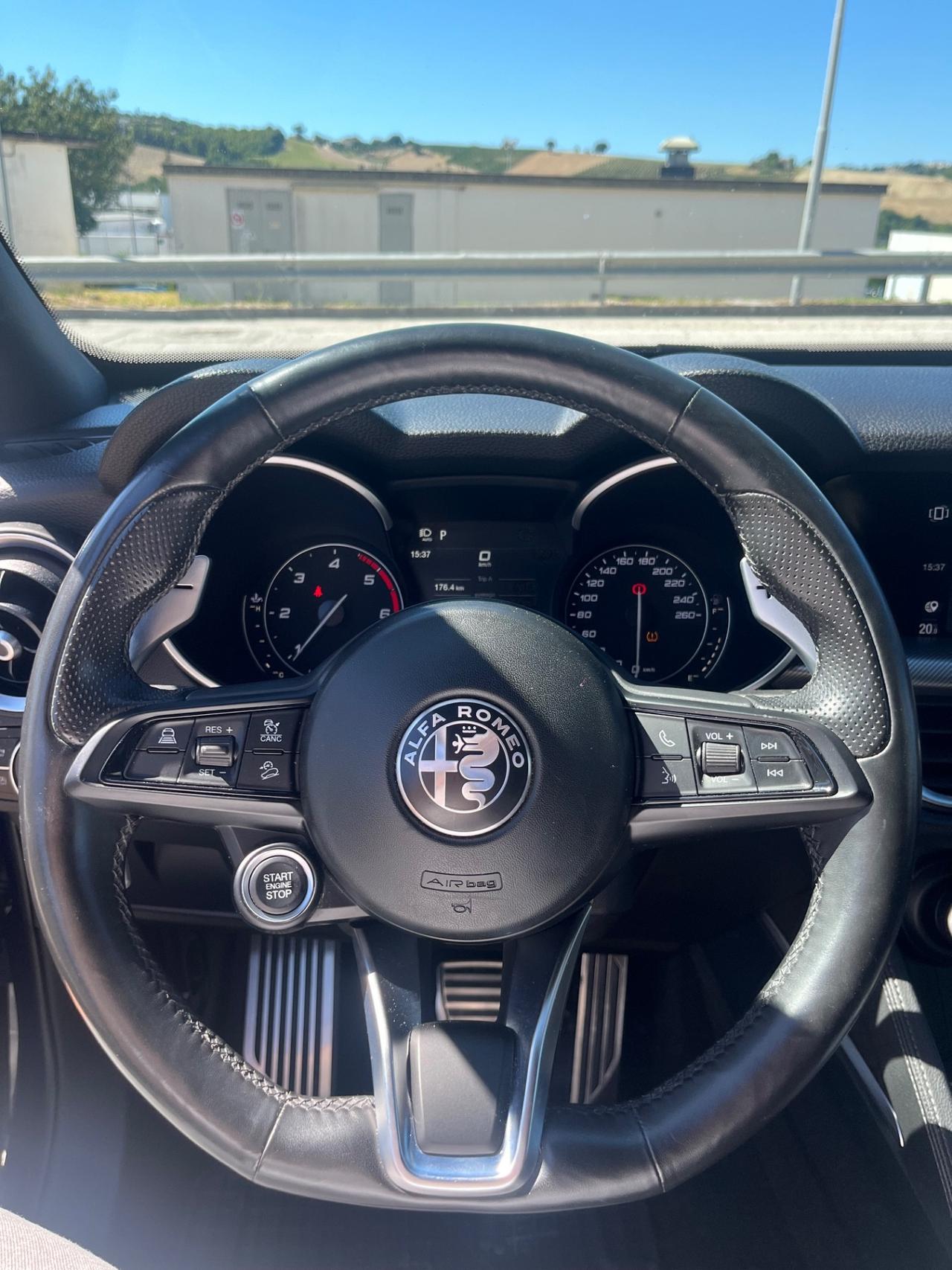 Alfa Romeo Stelvio 2.2 Turbodiesel 210 CV AT8 Q4 Veloce