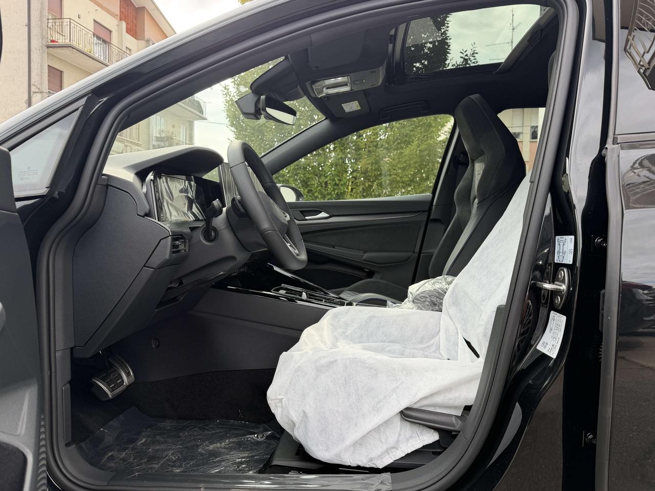Volkswagen Golf Golf 1.5 etsi R-Line 150cv dsg