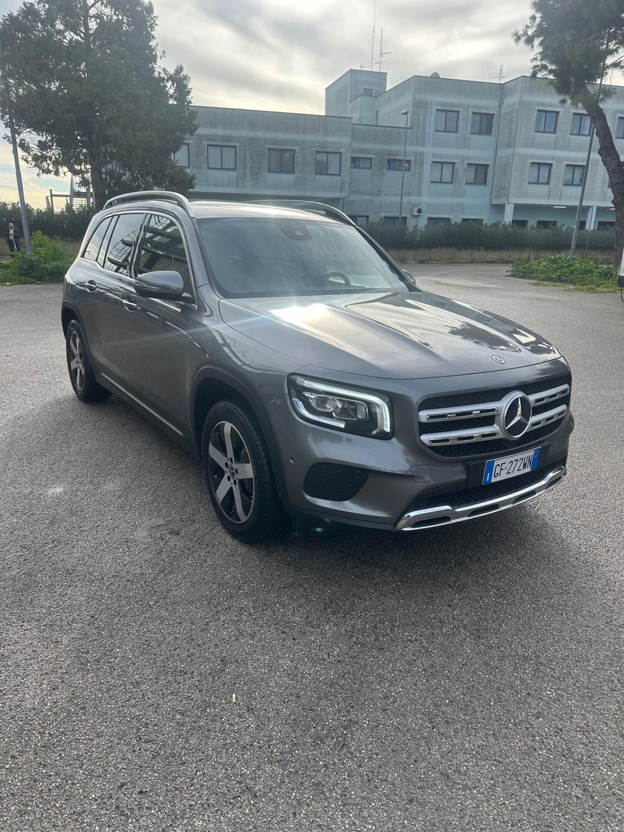 Mercedes-benz GLB 180 d Automatic Sport