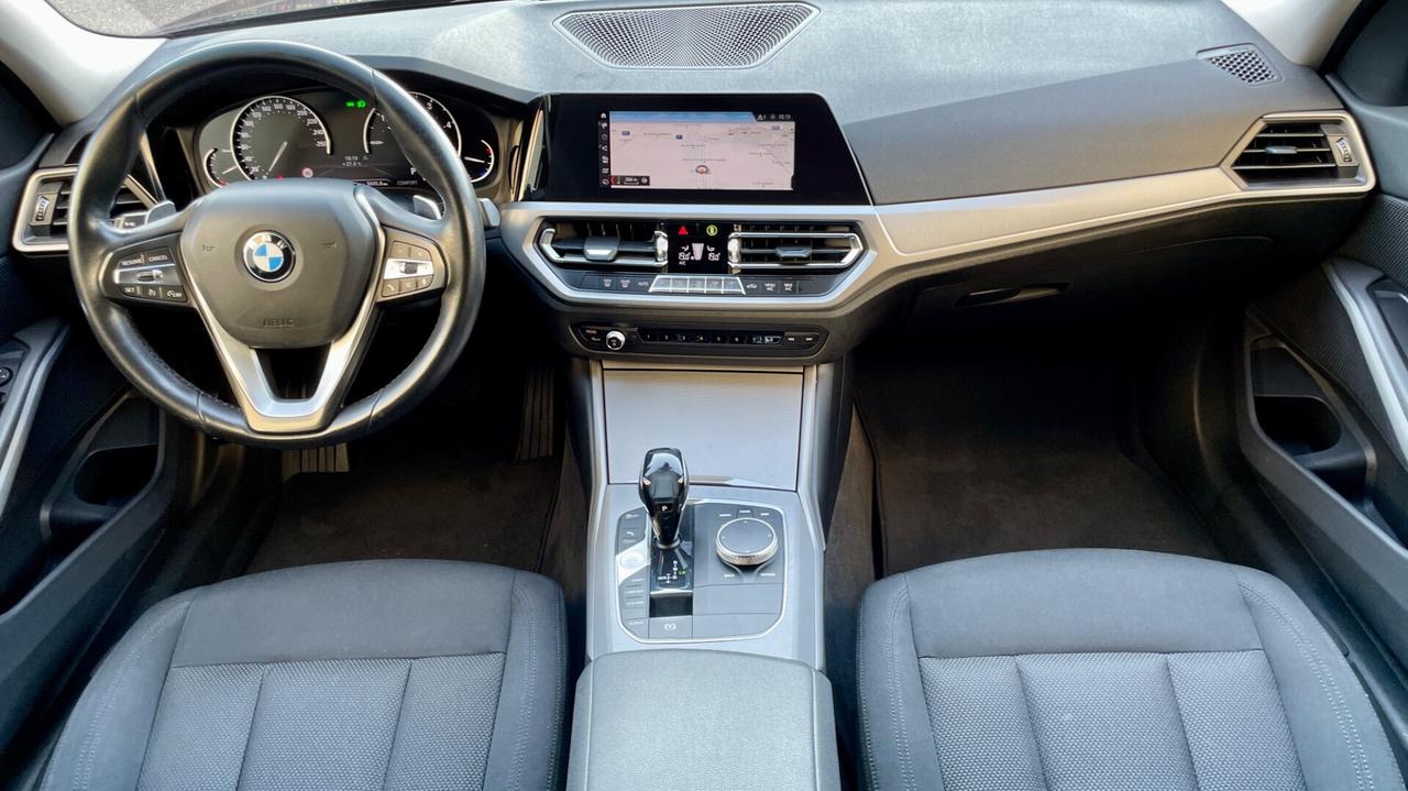 BMW 320D 2.0 ADVANTAGE 190CV - FULL LED, CAR PLAY