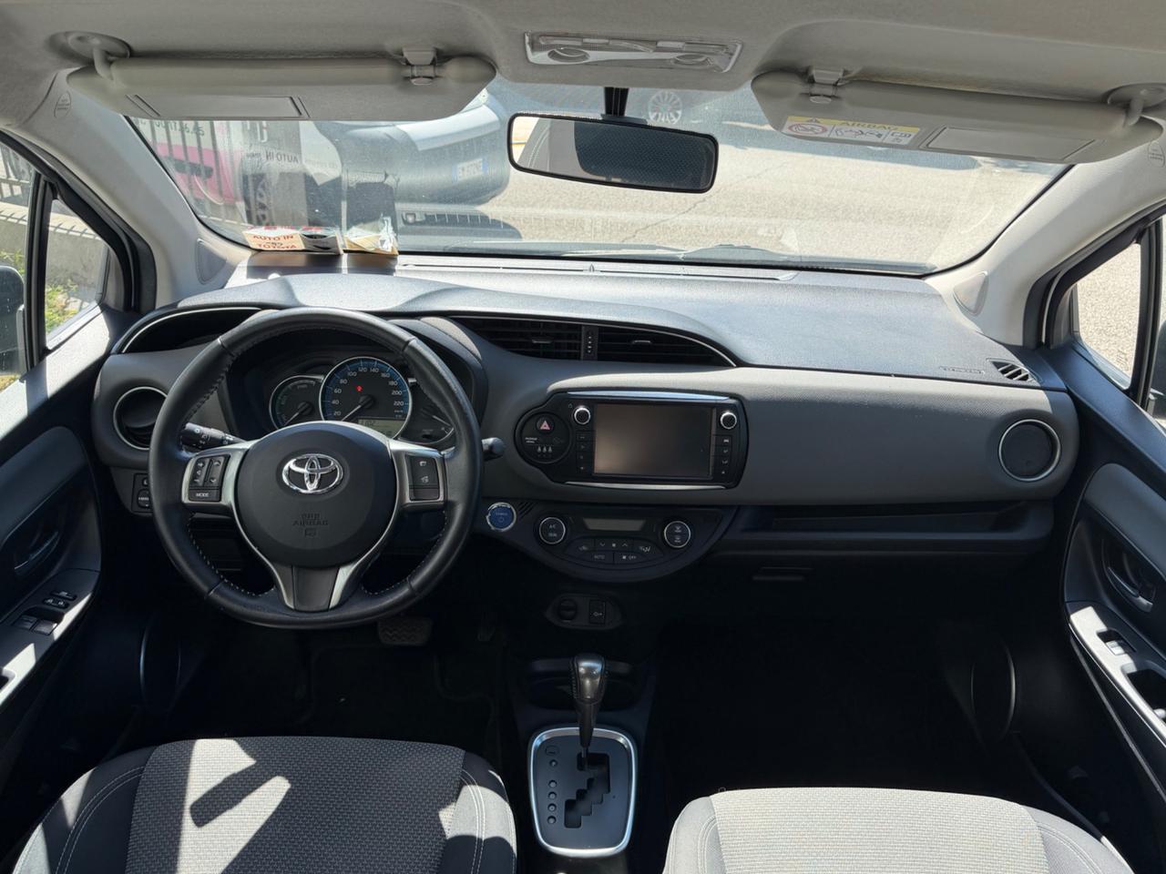Toyota Yaris 1.5 Hybrid AUTOM.-BASSI CONSUMI- NEOP.